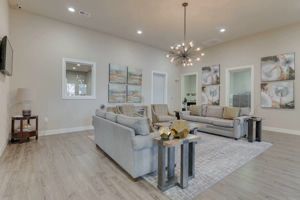 Hutchins-Gateway 56